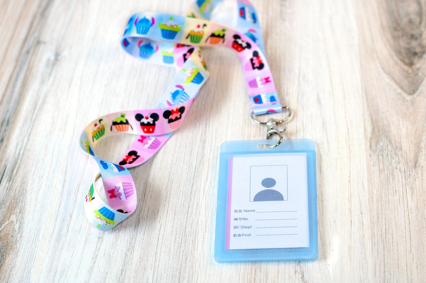 Cupcake Snacks,lanyard,Badge holder,cupcakes,Breakaway lanyard,lanyard,Teacher lanyard,Lanyard for keys